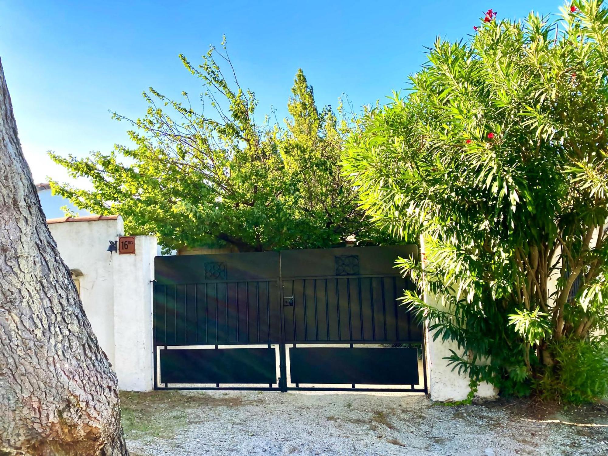 Maisonnette Au Coeur Des Alpilles Ferienhaus Mouries